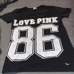 VS Pink t shirt